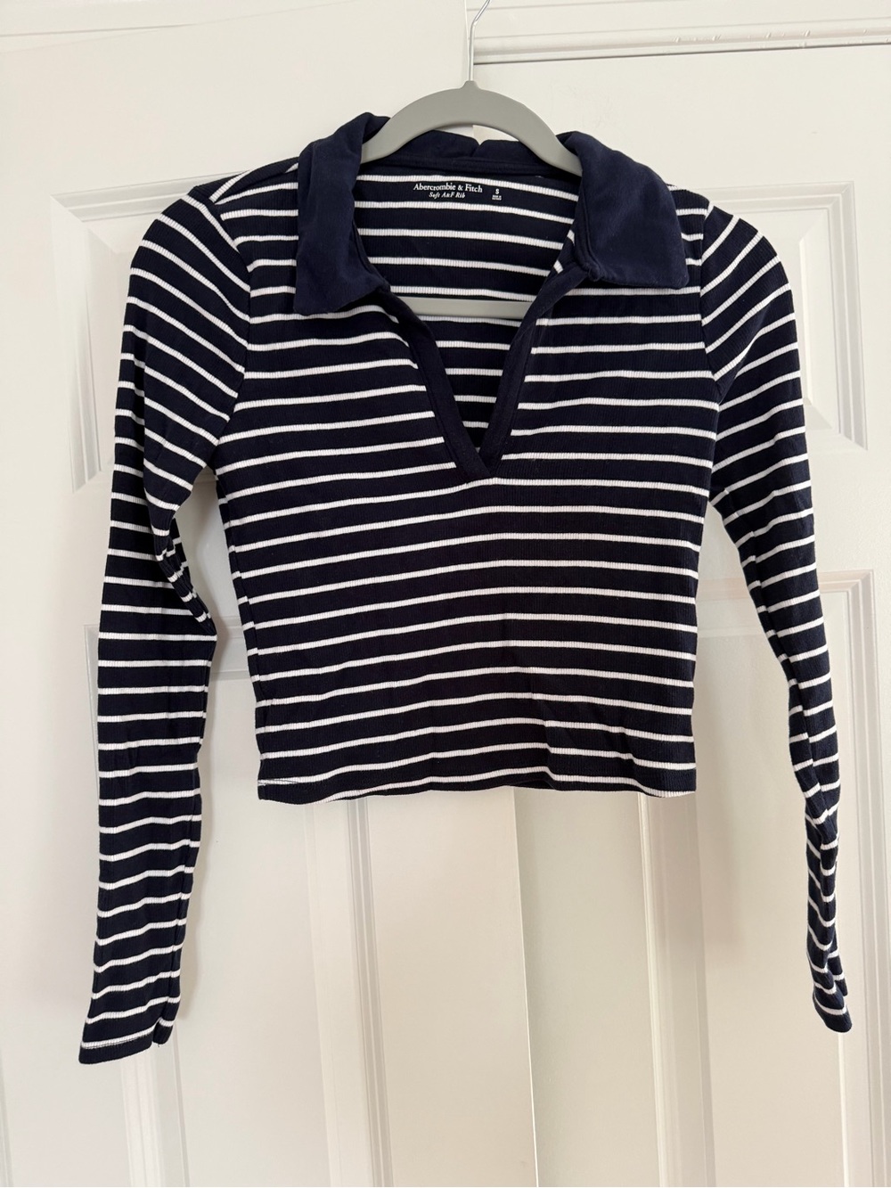 Abercrombie & Fitch Navy and White Striped Long Sleeve Polo Crop Top